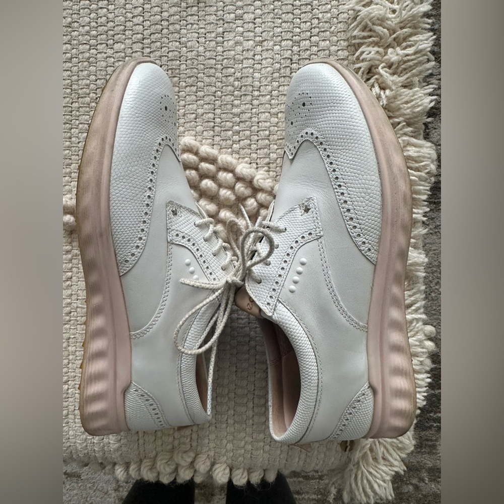 Ecco White Leather women’s golf Shoes